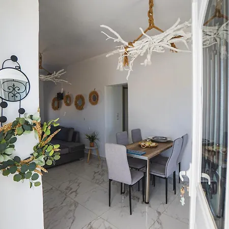 Tatil Evi Stone Afiartis
