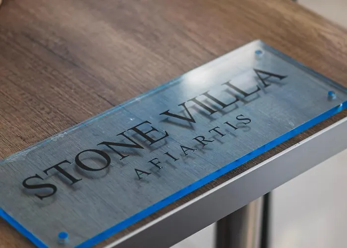 Vakantiehuis Stone Afiartis